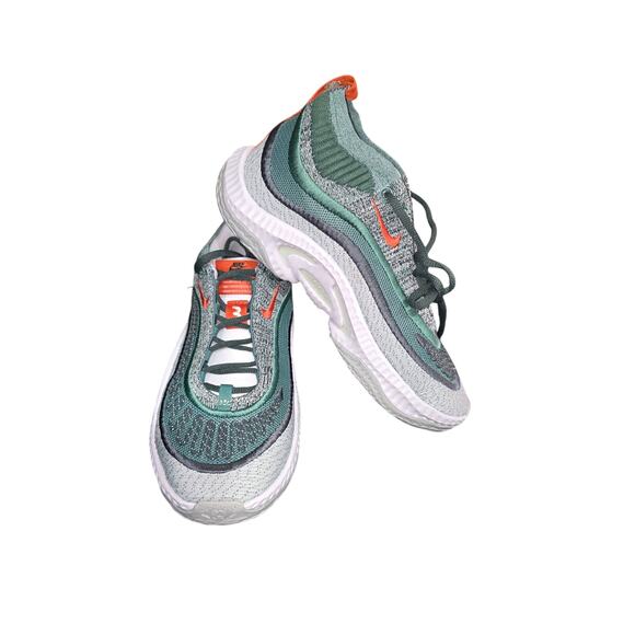 Nike Cosmic Unity 3 NRG Basketball Shoes - Picture 7 of 8